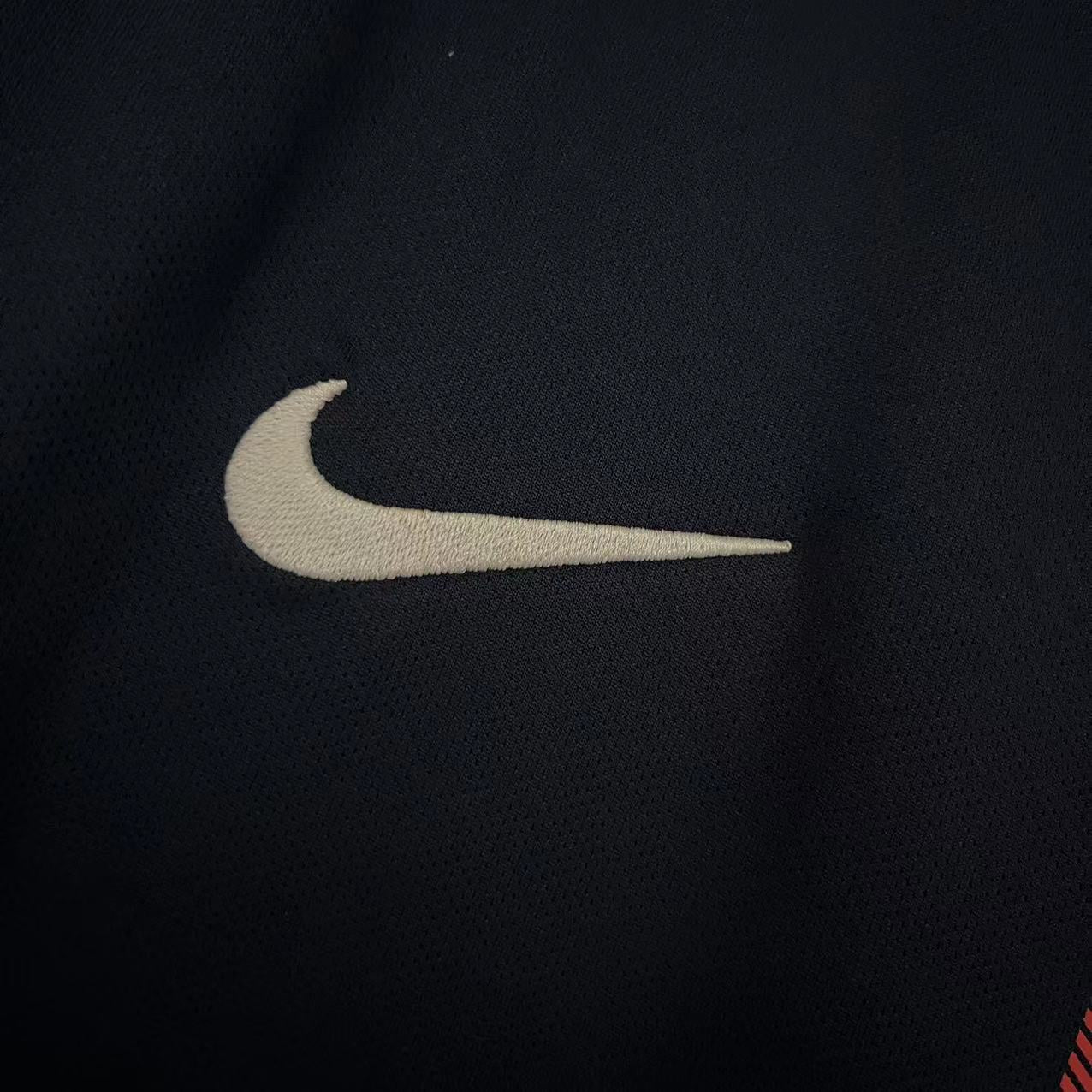 Maglie home retrò del PSG 2017-18 