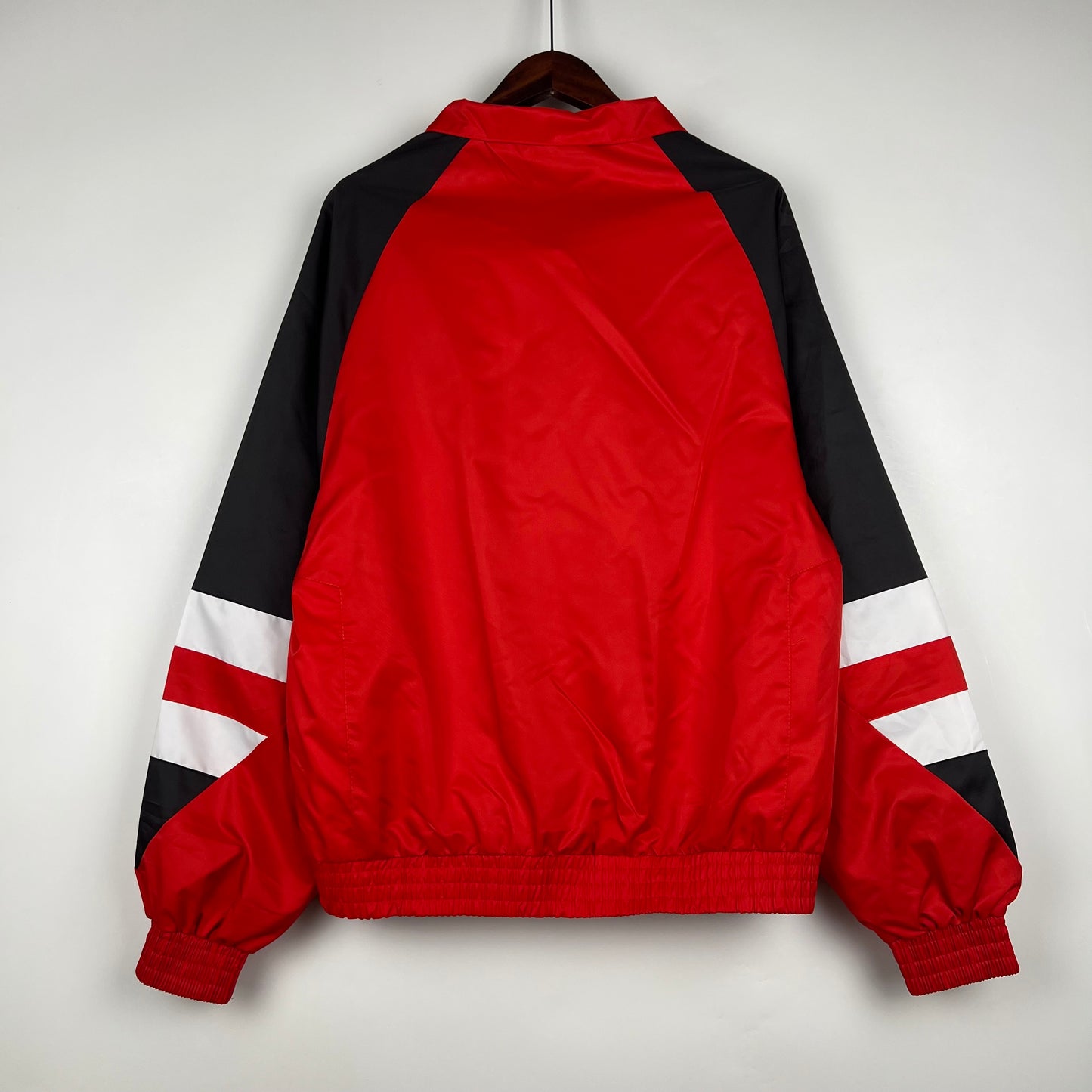 23/24 Windbreaker Juve Red Kit