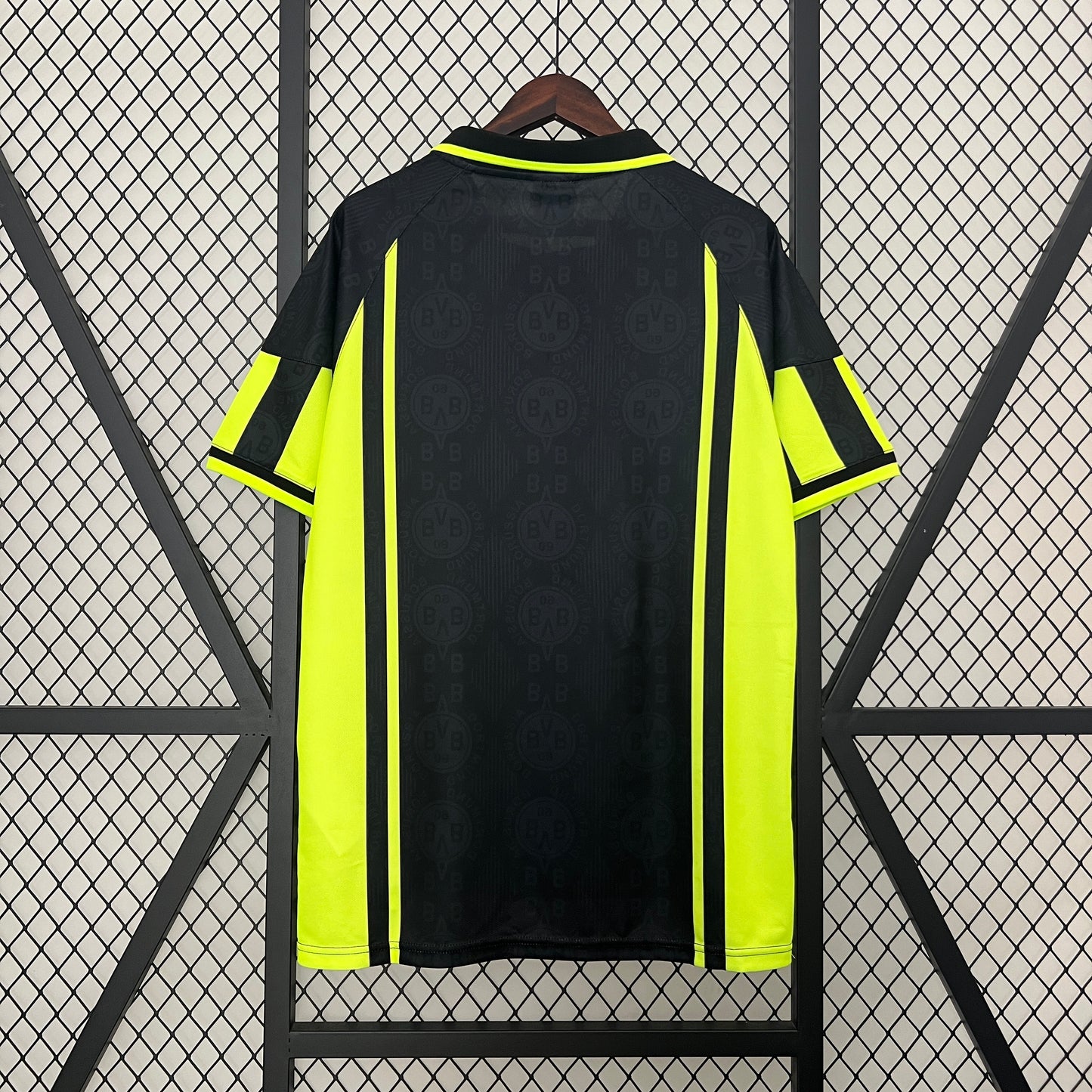 Retro Dortmund 96/97 Away Kit