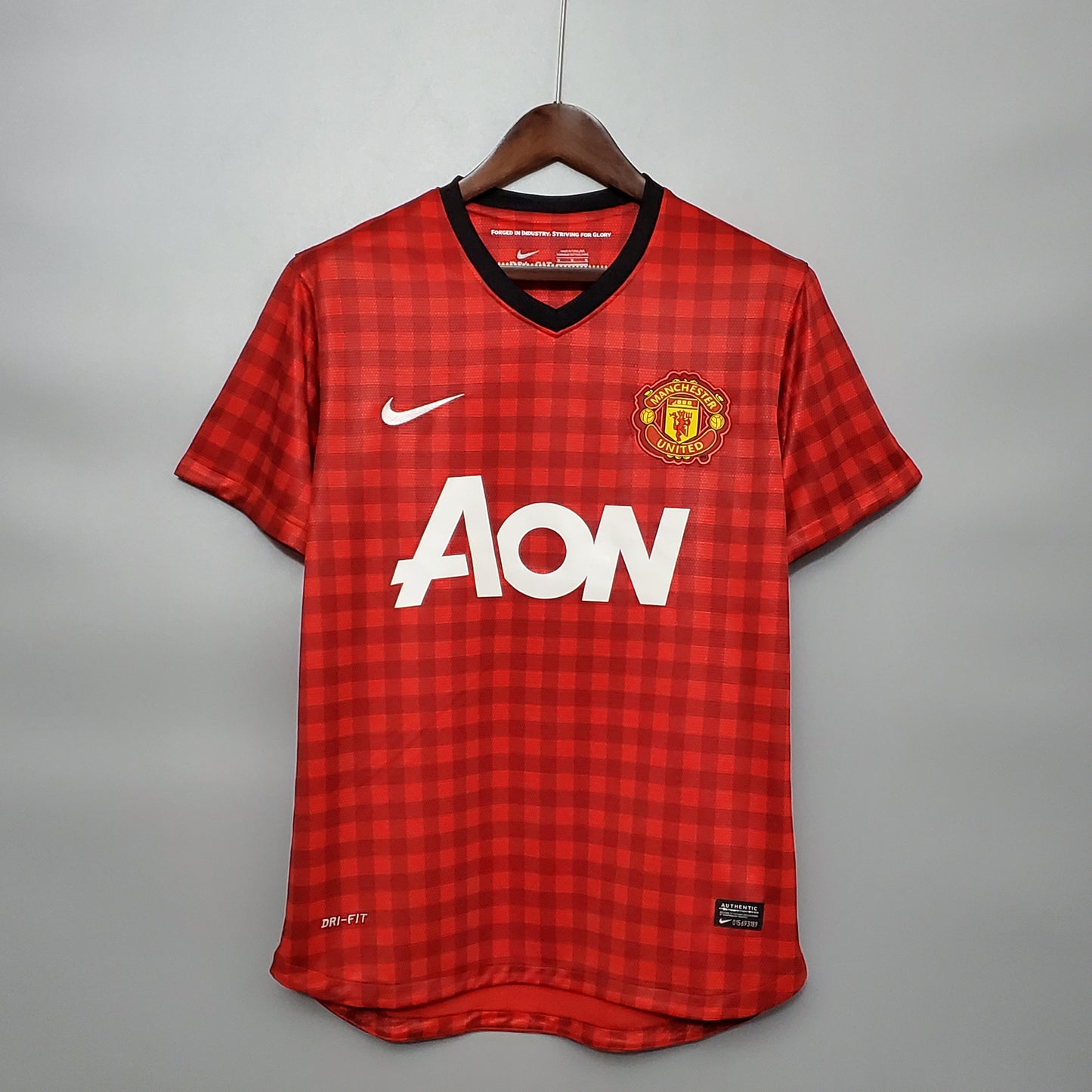 Retro Manchester United 13/14 Home Kit