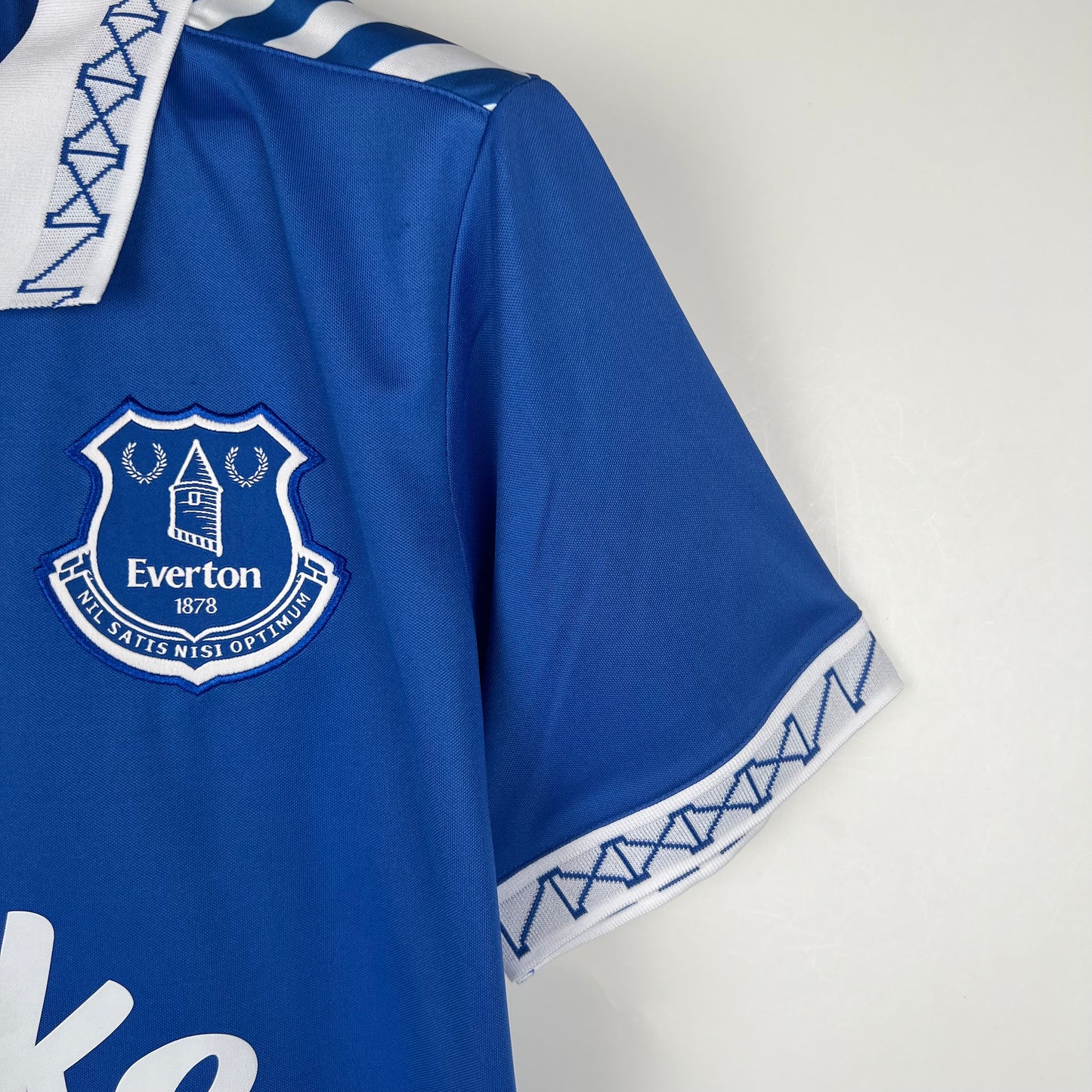 Everton 23/24 Home Kit
