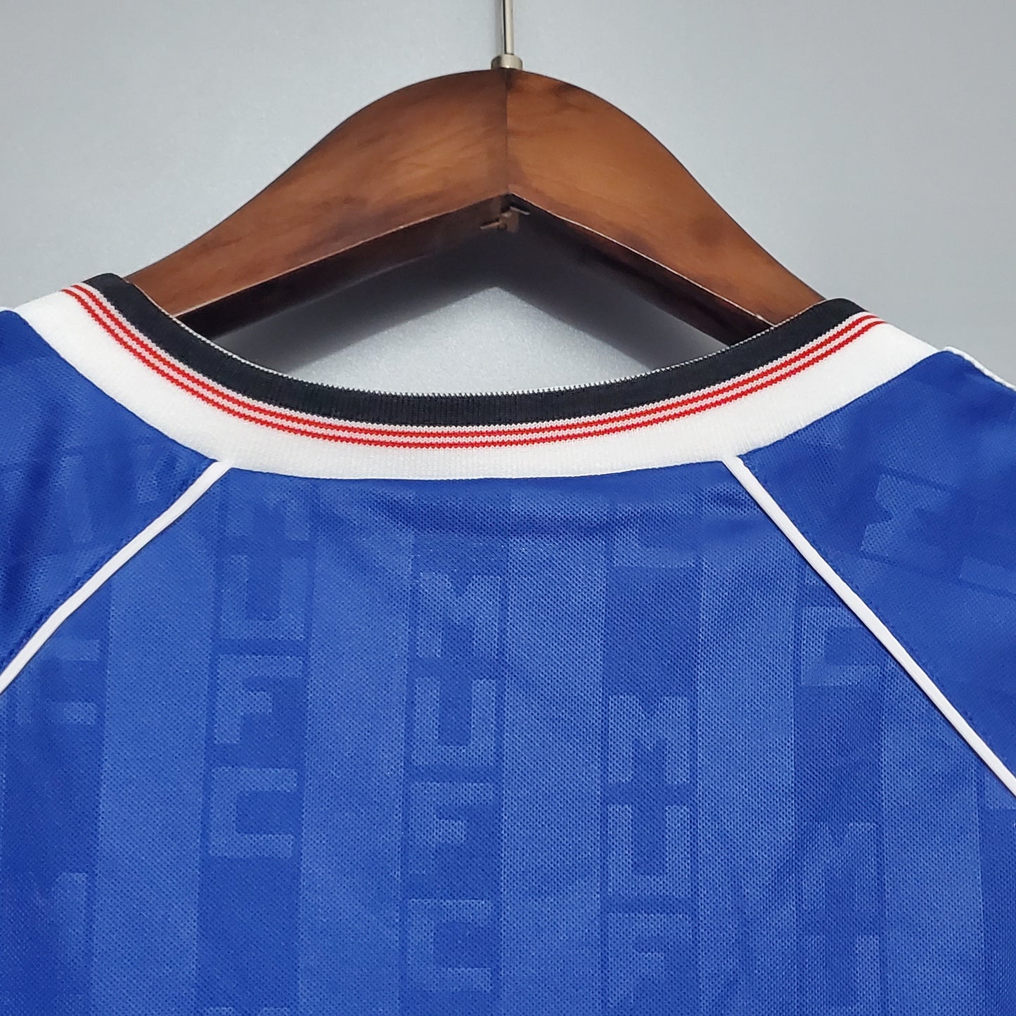 Terza maglia retrò del Manchester United 1990 