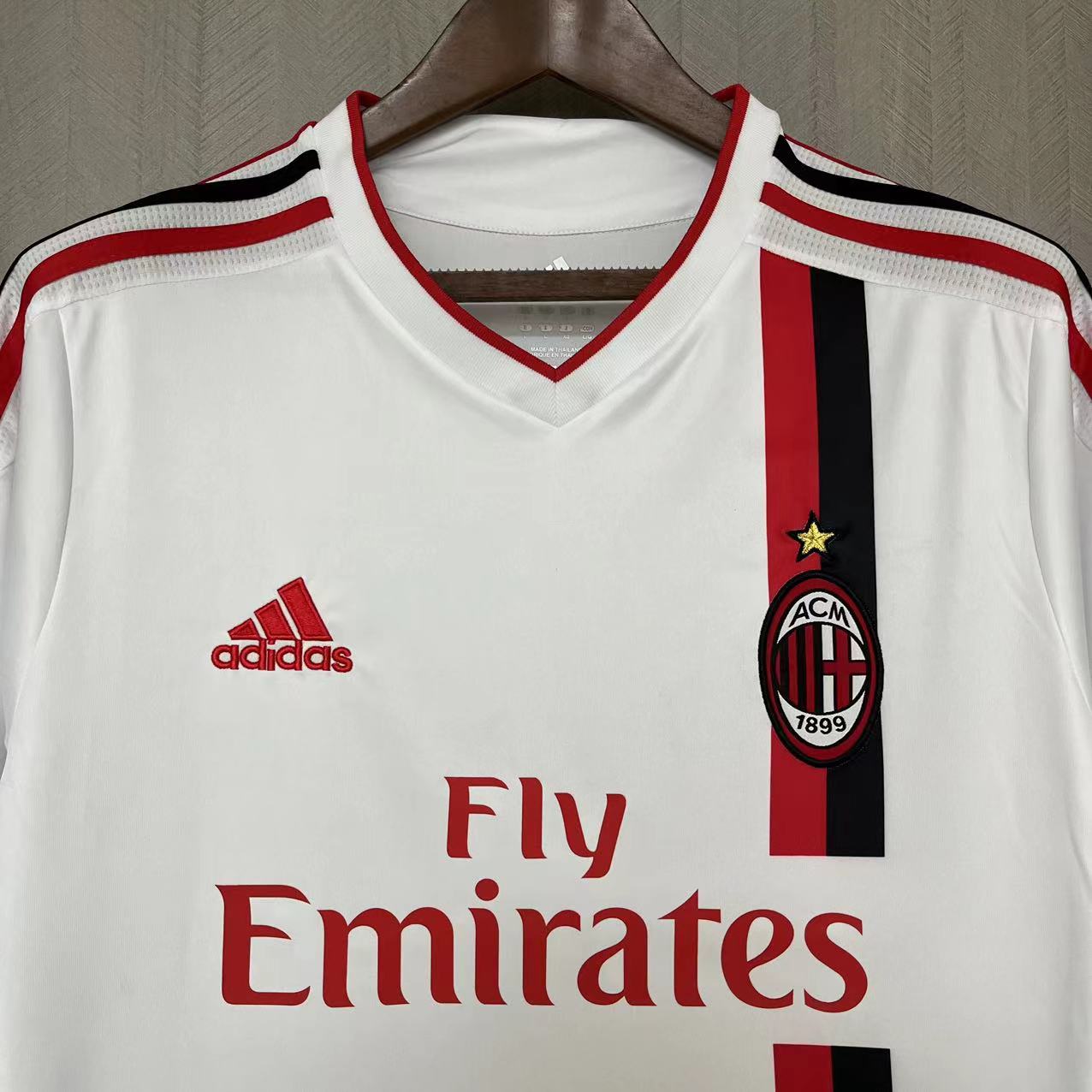 Maglie vintage da trasferta dell'AC Milan 2011-12 