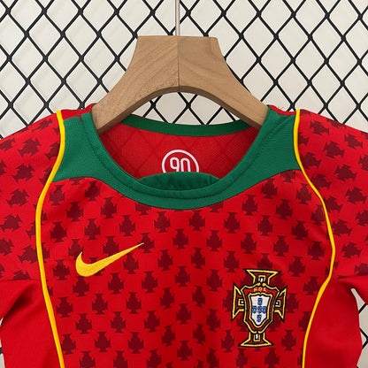 2004 Kids Portugal  Home Kit