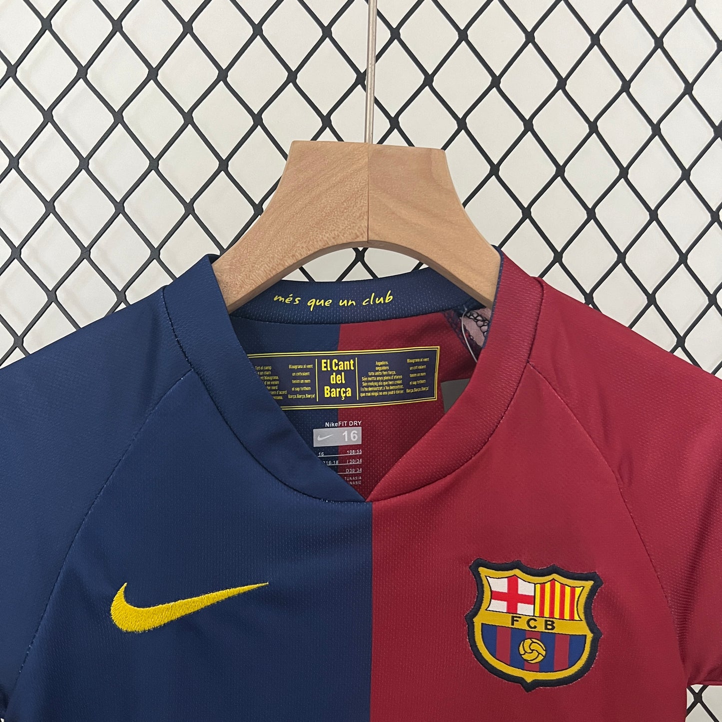 Kids Barcelona 08/09 Home Kit