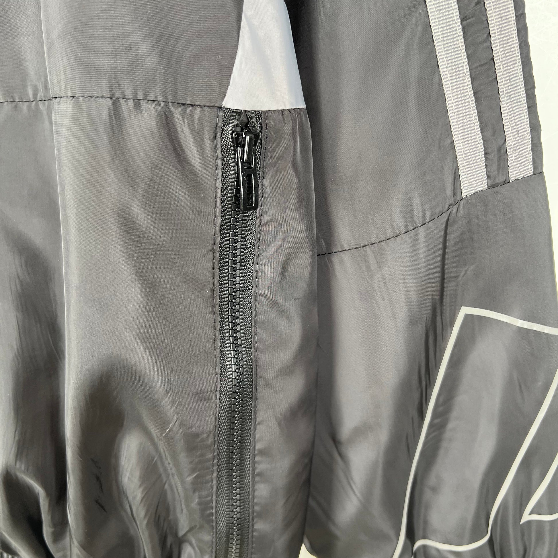 Vintage Windbreaker Jacket | Men's Vintage Windbreaker | Theftblkits