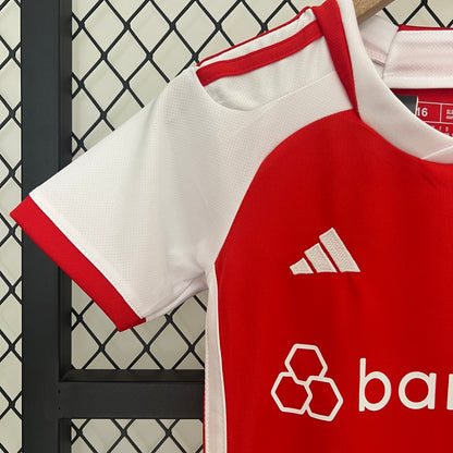 24/25 Kids Internacional Home Kit