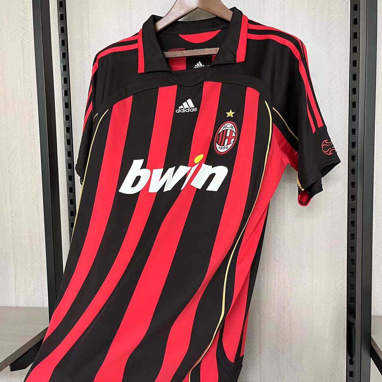 Retro AC Milan 06-07 Home Kit