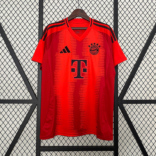 24/25 Bayern Munich Home Kit