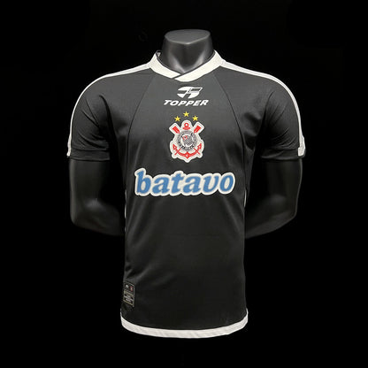 Retro version 2000 Corinthians Away Kit