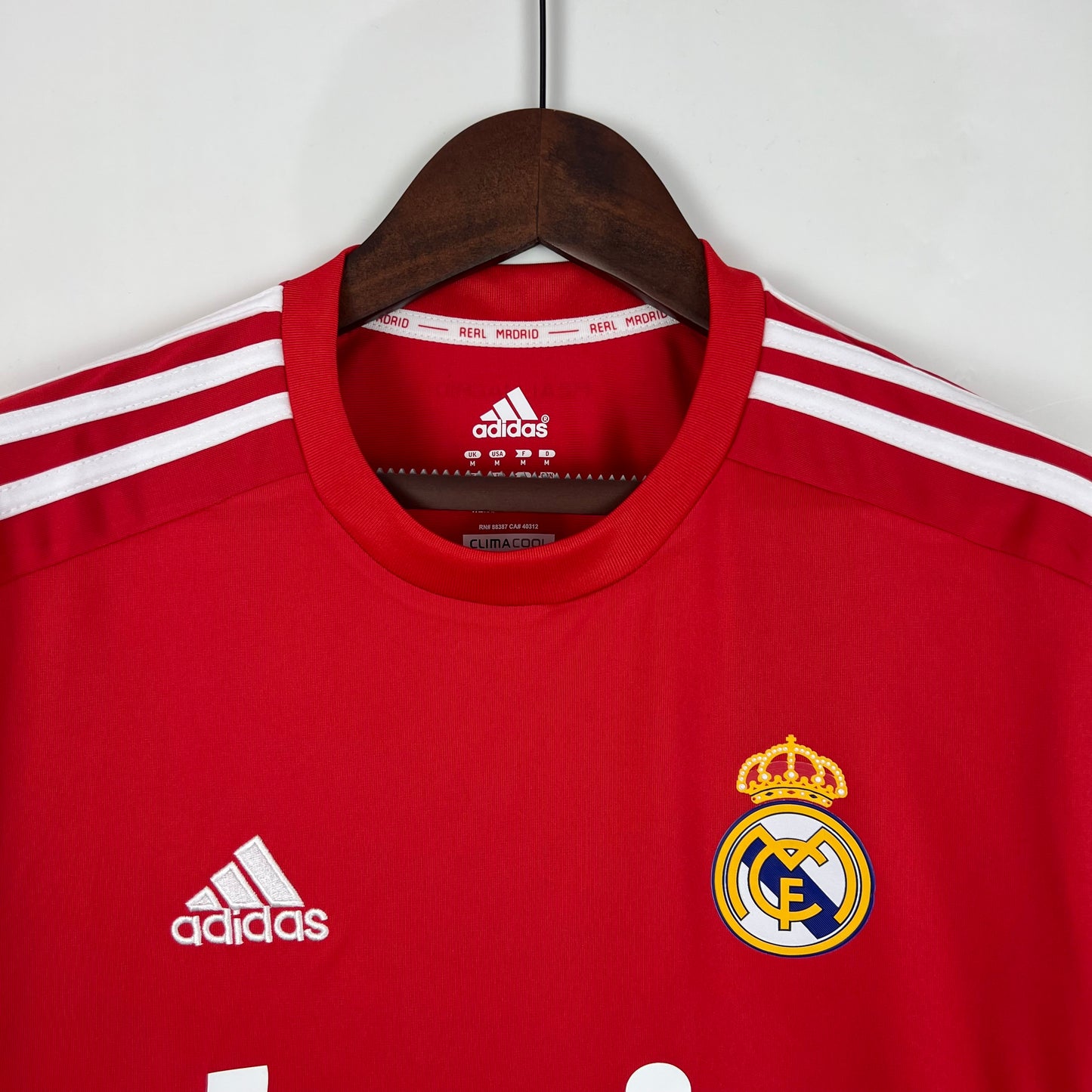 Retro Real Madrid 11/12 Third Away Kit