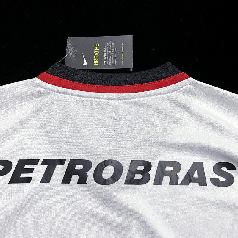 Retro 2001 Flamengo Away Kit