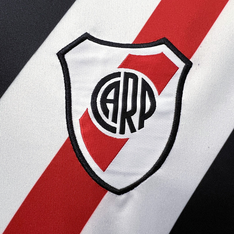 23/24 River Plate Black Kit