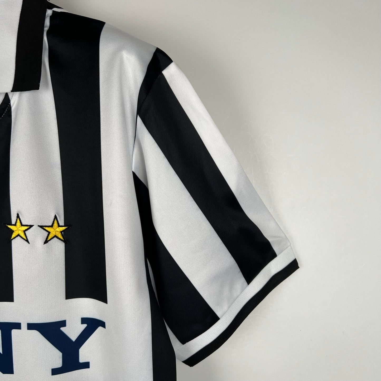 Retro Juventus 96/97 Home Kit