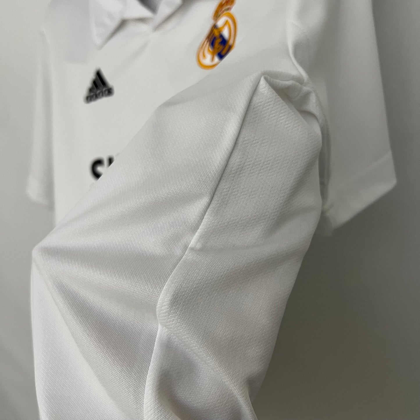 Retro Real Madrid 02/03 Home Kit