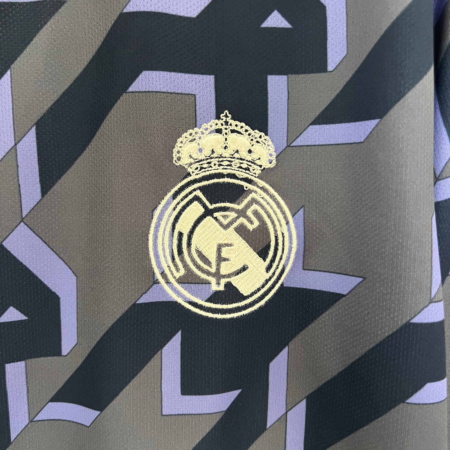 24/25 Real Madrid Training Uniform Kit