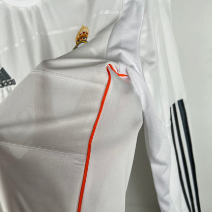 Retro Long Sleeve Real Madrid 13/14 Home Kit