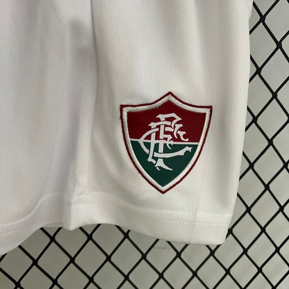 23/24 ragazzi della casa Fluminense 