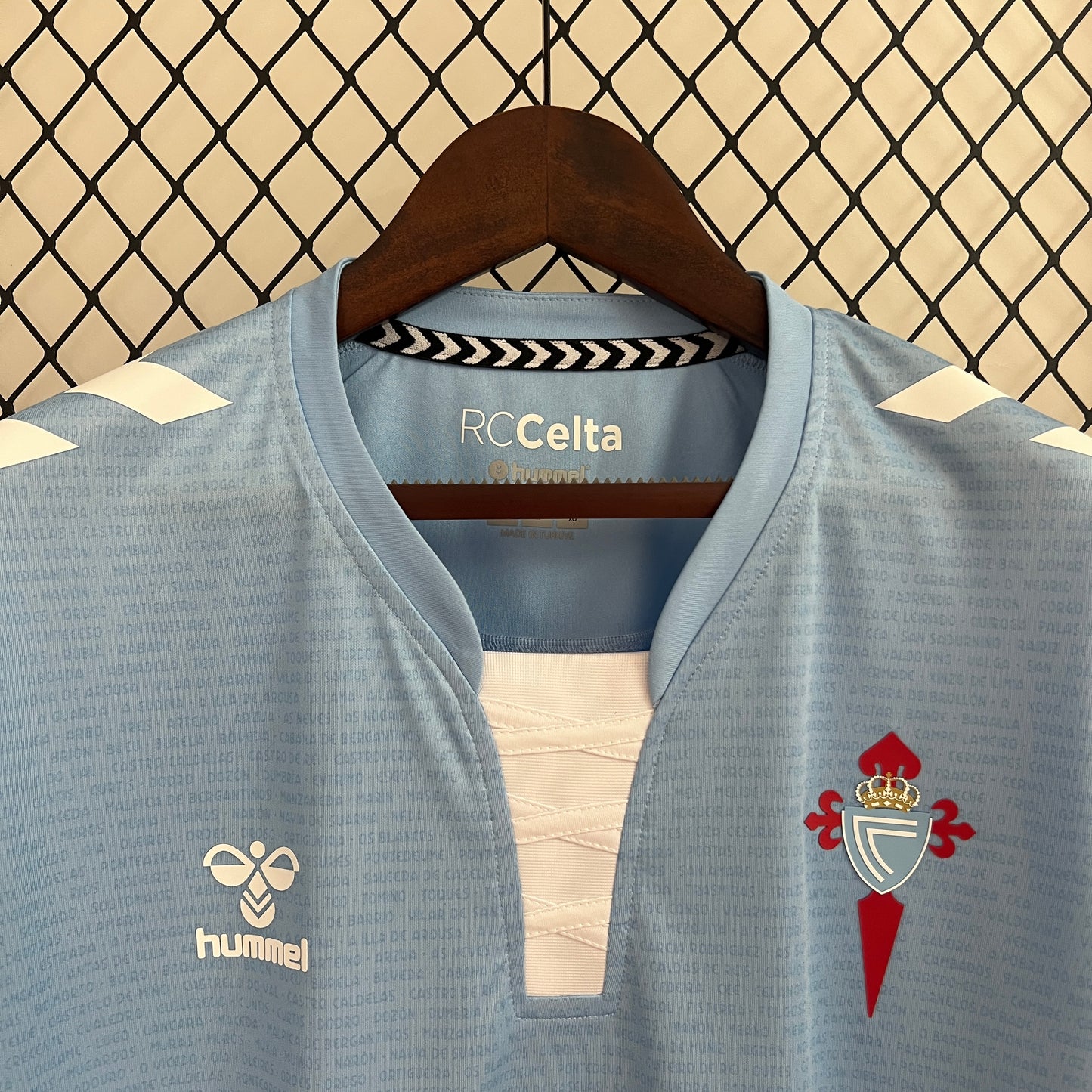 24/25 Celta Home Kit