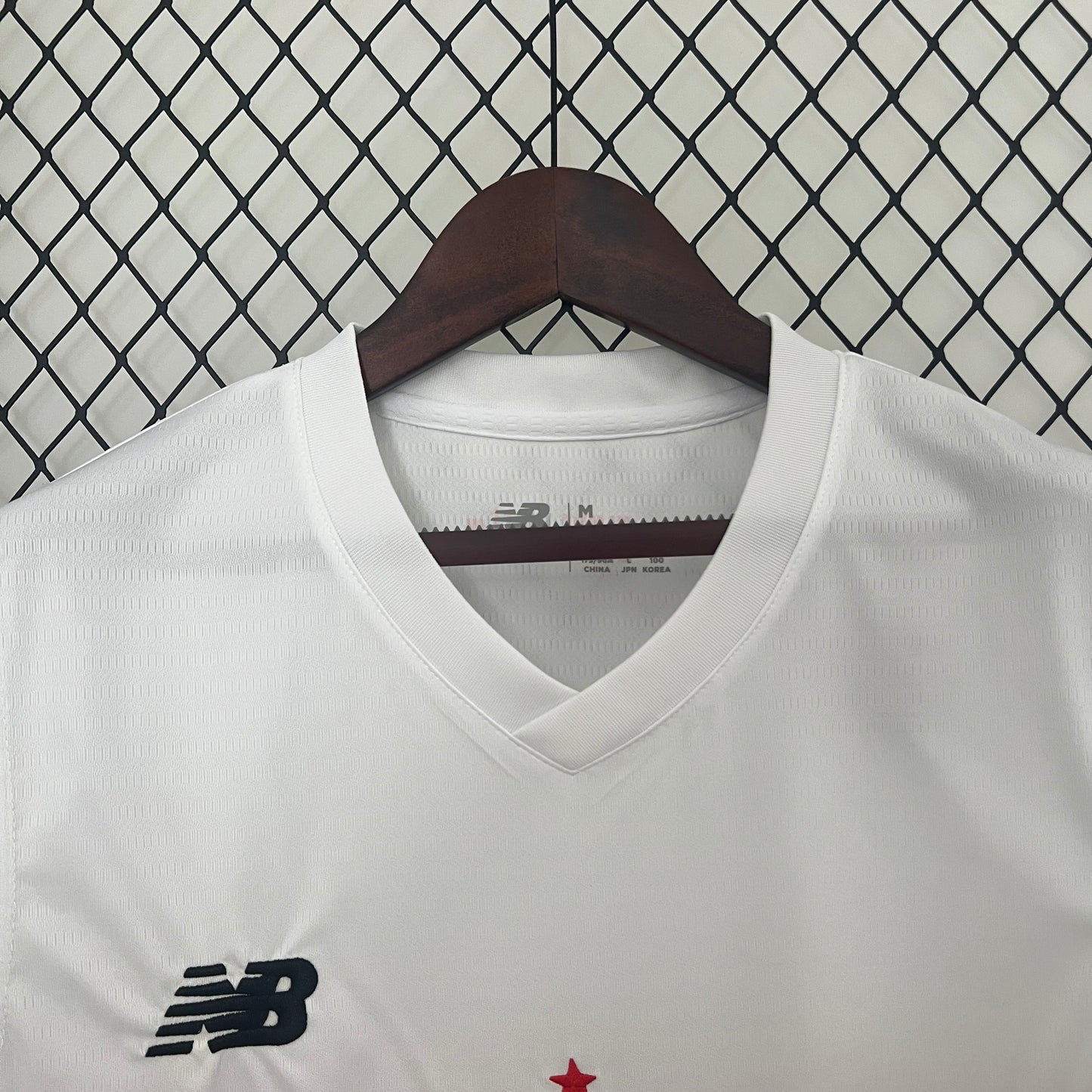 24/25 Vest Sao Paulo Home Kit