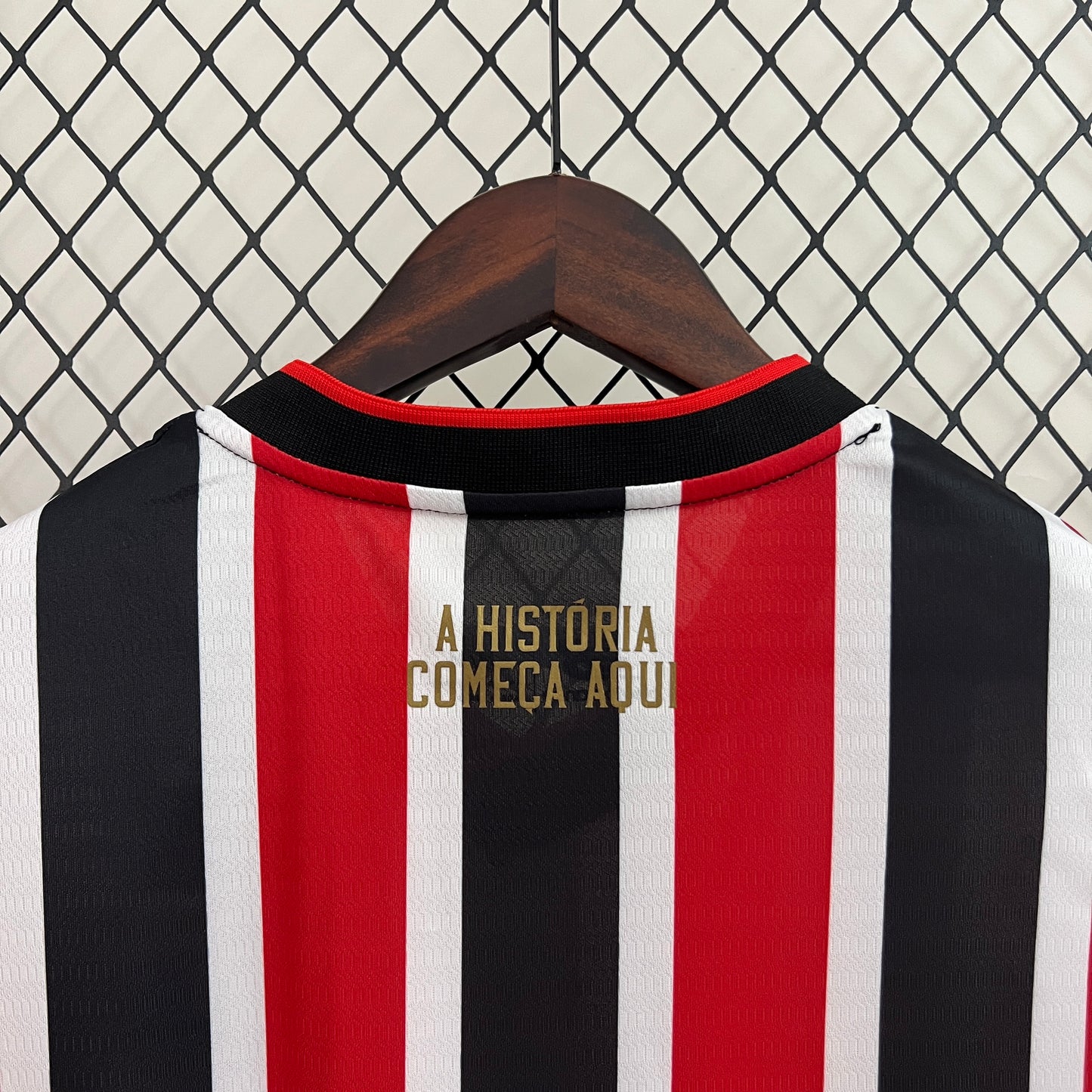 24/25 Vest Sao Paulo Away Kit