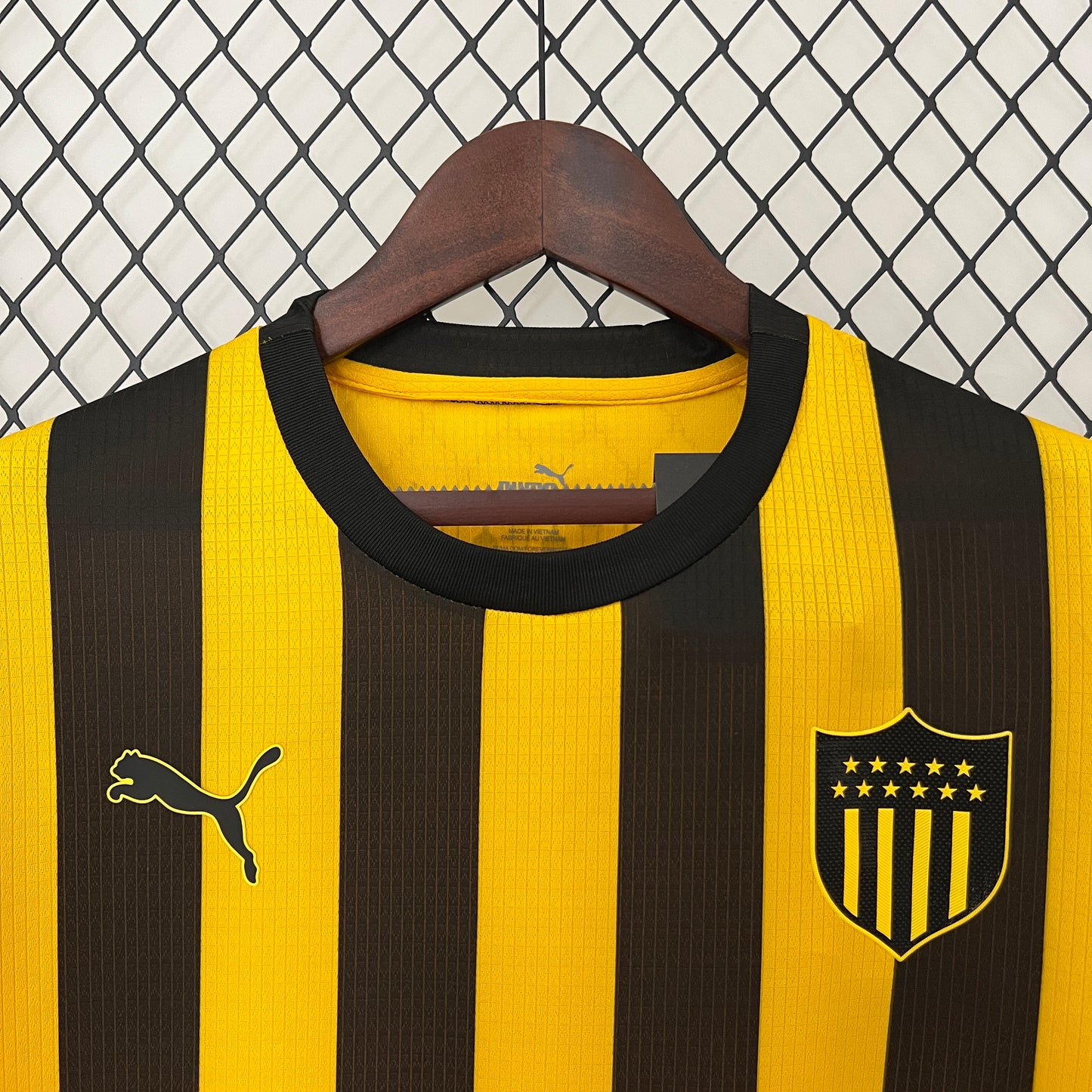 24/25 Peñarol Home Kit