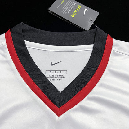 Retro 2001 Flamengo Away Kit