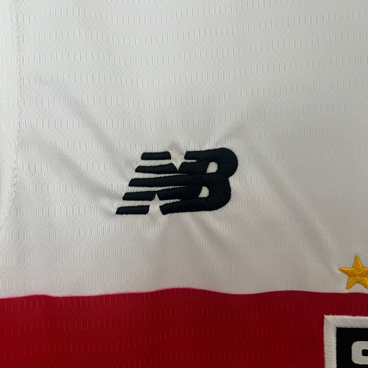 24/25 Vest Sao Paulo Home Kit