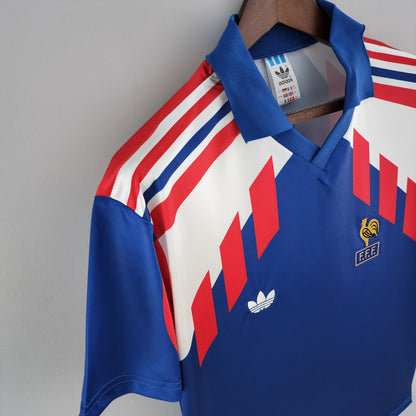 Retro 88/90 France Home Kit