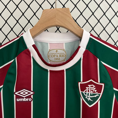 23/24 ragazzi della casa Fluminense 