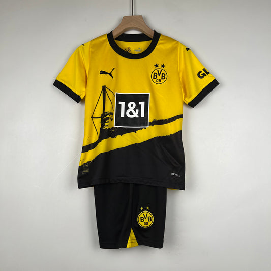 Borussia Dortmund Kids 23/24 Home Kit