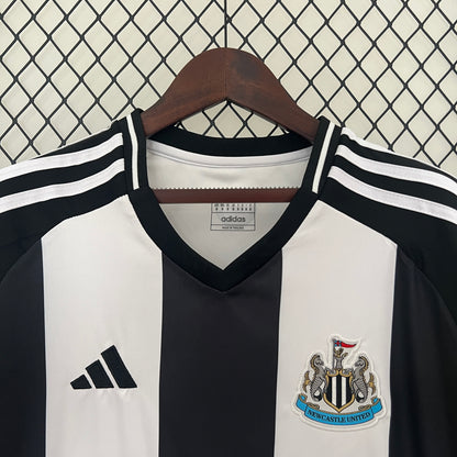 24/25 Newcastle United Home Kit