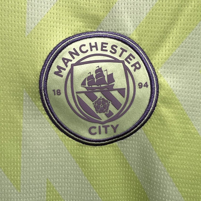 23/24 Manchester City Goalkeeper Kit