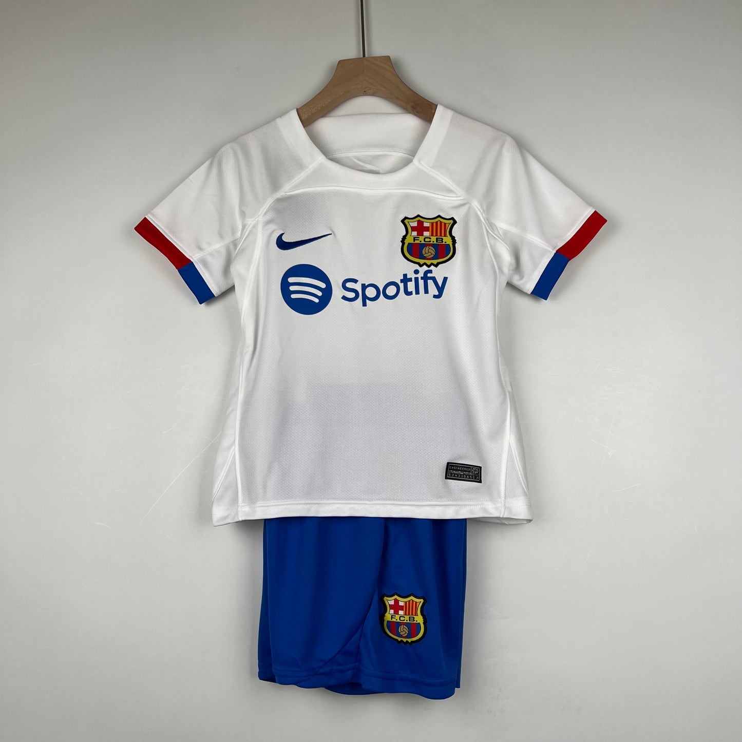 Barcelona Kids 23/24 Away Kit