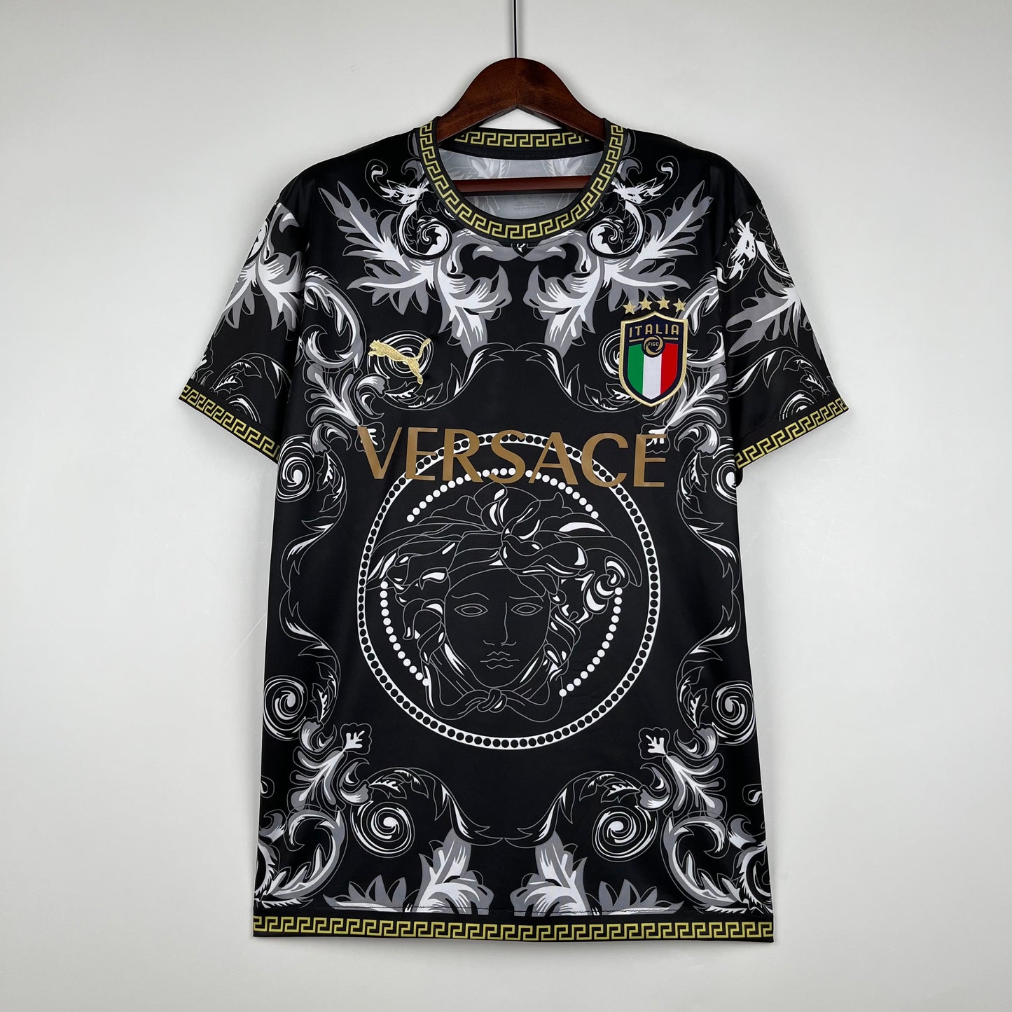 Italy X Versace 23/24 Black Edition Kit