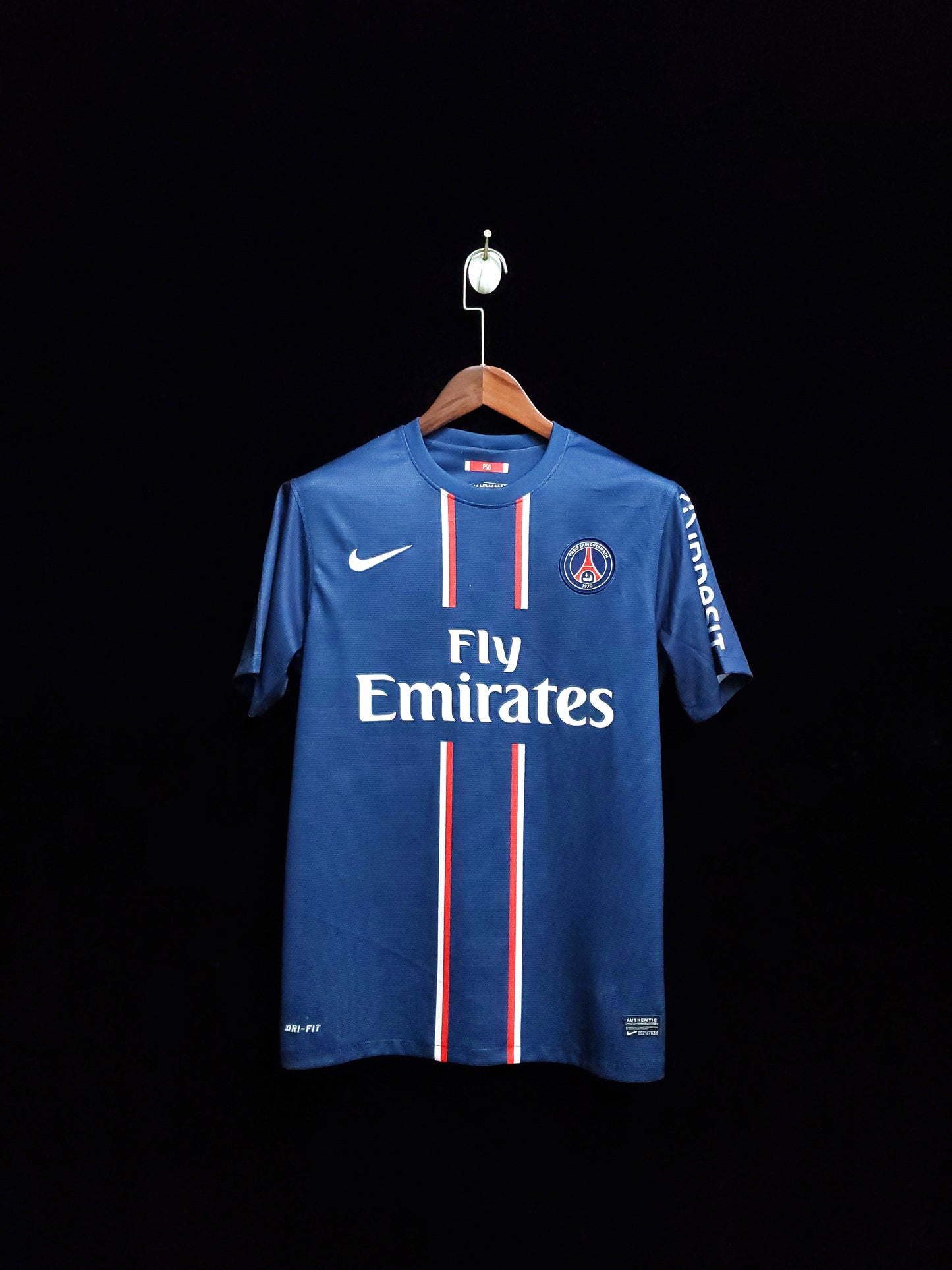 Divisa da casa retrò del PSG 12-13 