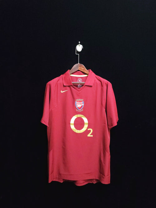 Retro Arsenal 05/06 Home Shirt Kit