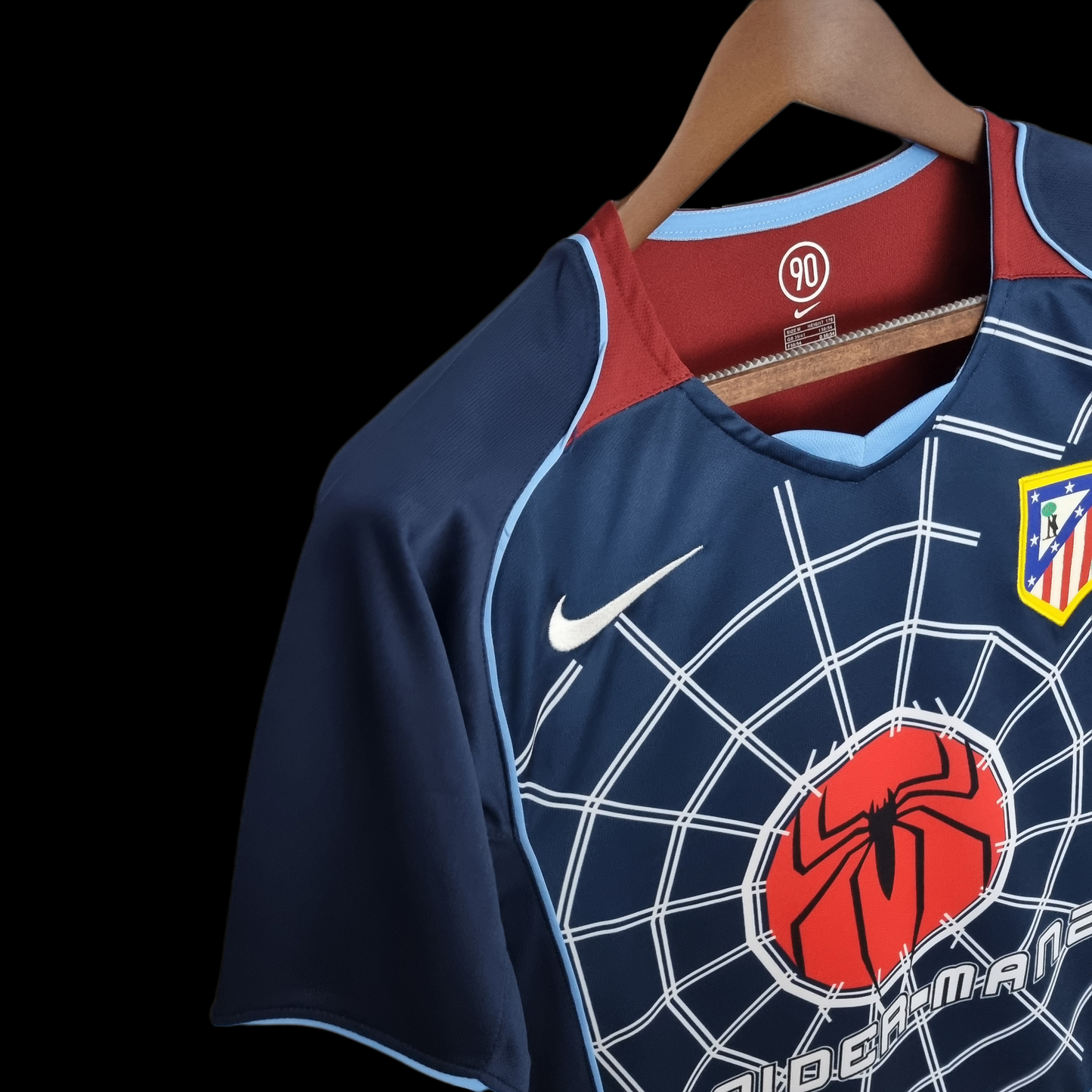 Maglia da trasferta retrò dell'Atletico Madrid 04/05 