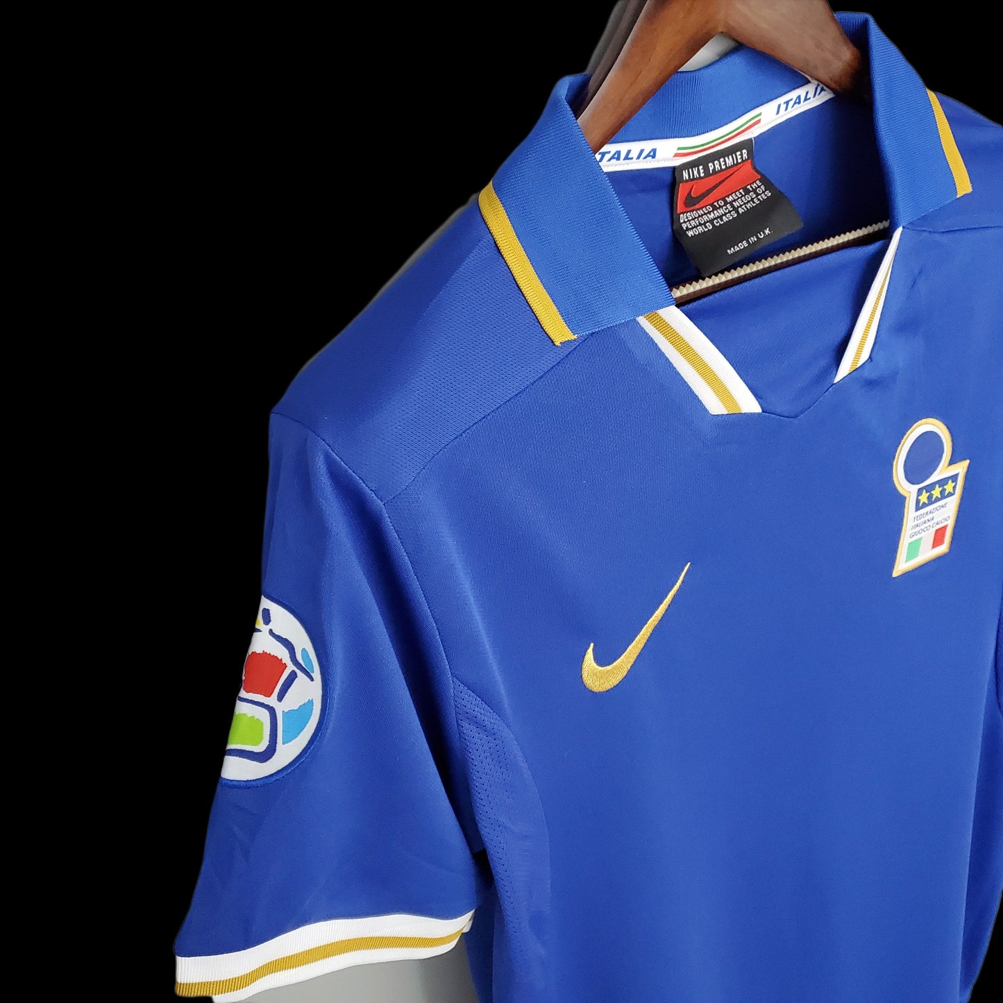 Retro 1996 Italy Home Kit