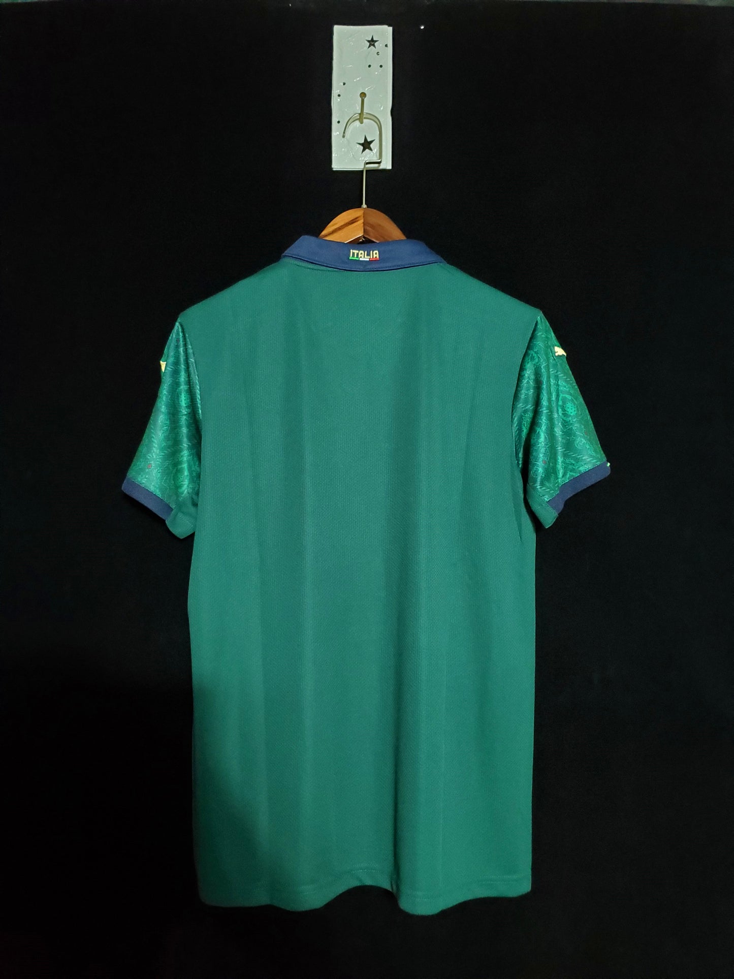 Retro Italy 20-21 Third Kit