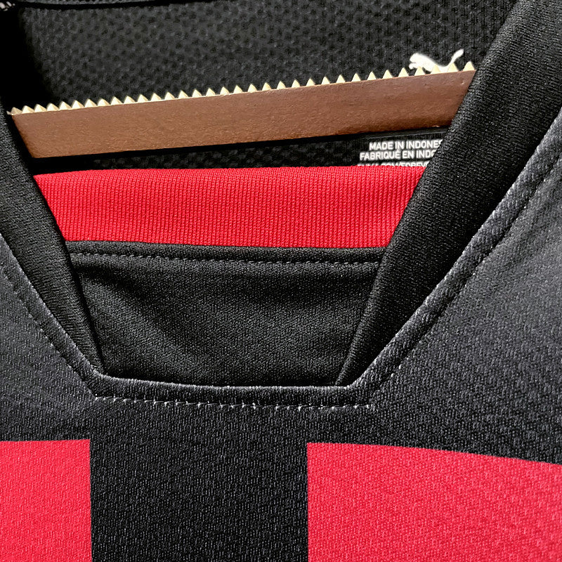 AC Milan 22/23 Home Kit