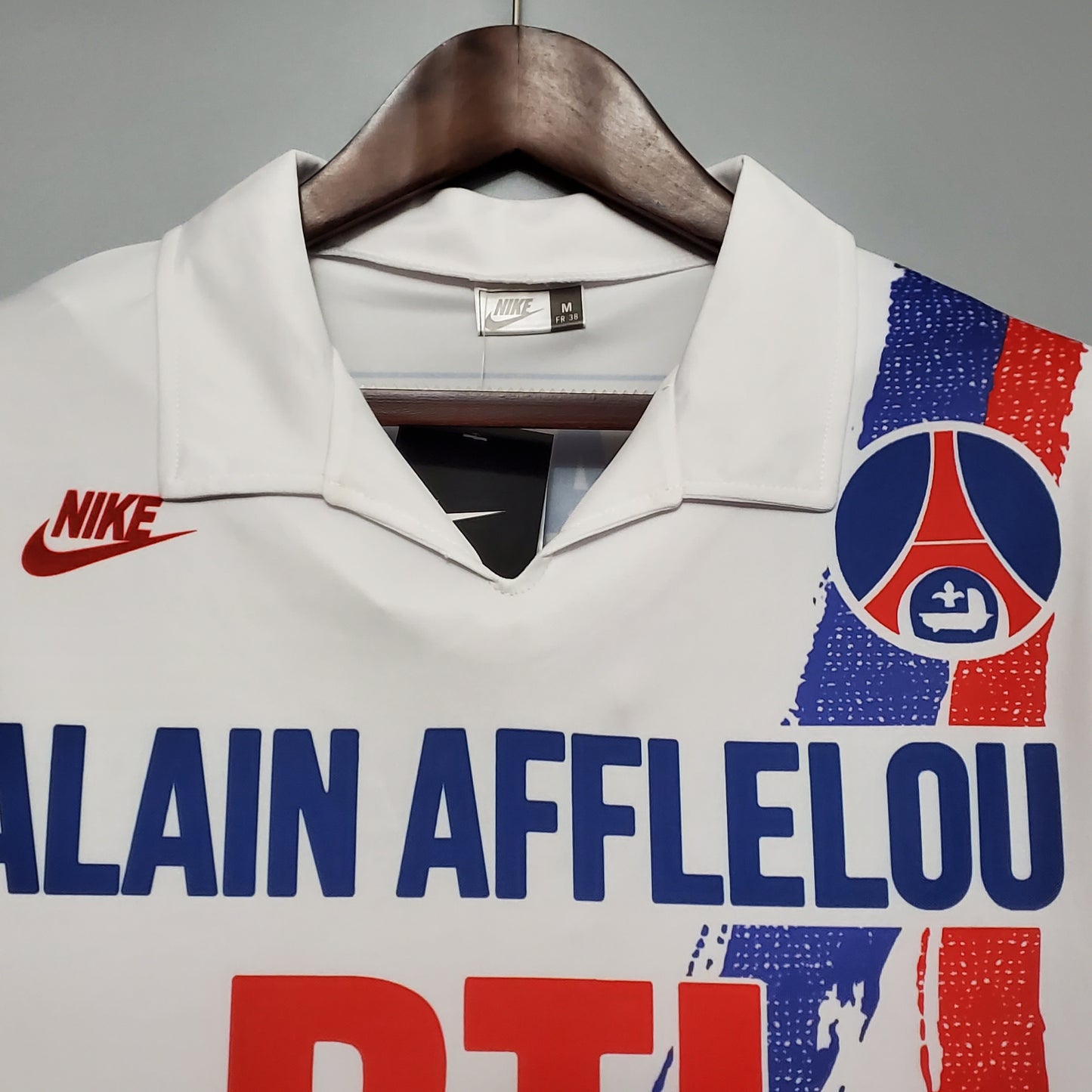 Retro 90/92 PSG Home Kit