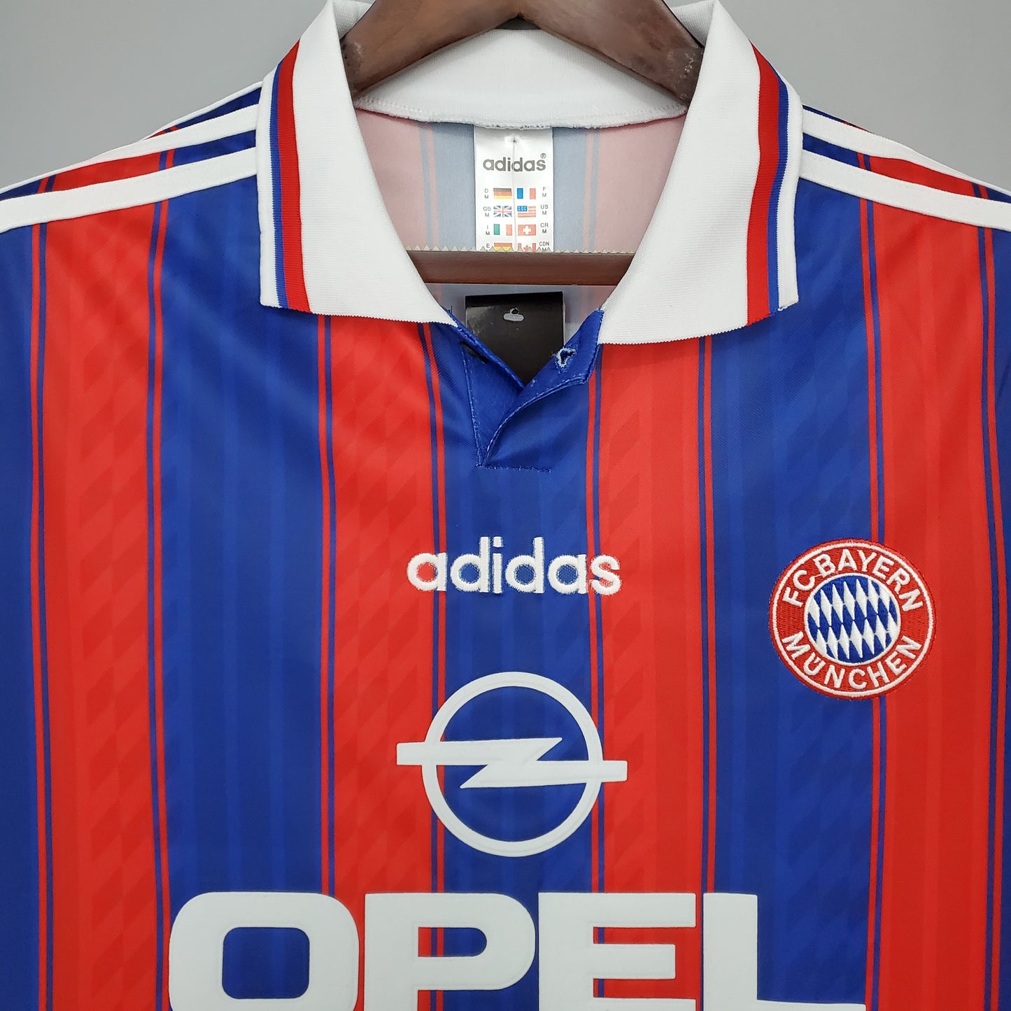 Maglia storica da casa del Bayern Monaco 95/97 