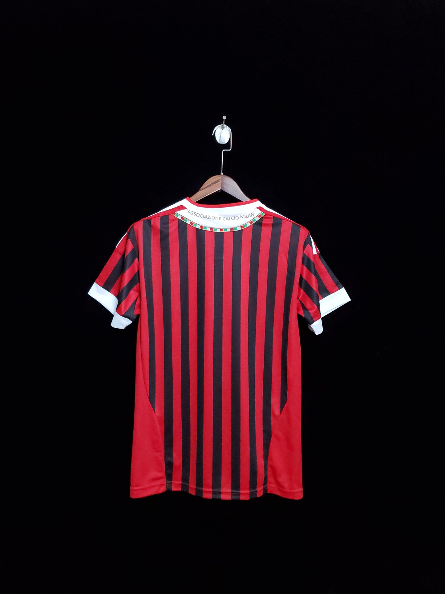 Divisa Home retrò dell'AC Milan 11/12 