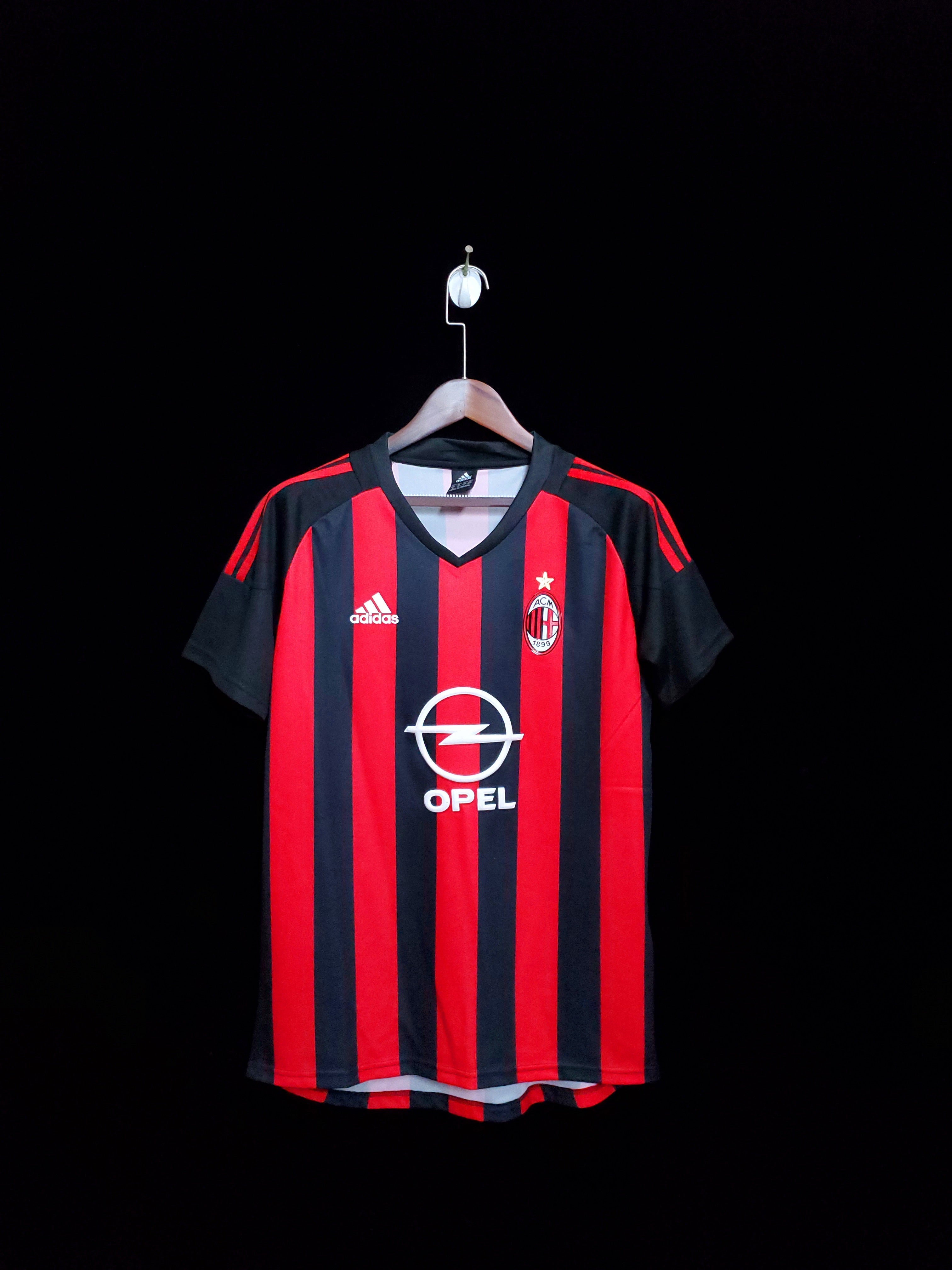 Retro 02/03 AC Milan Home Kit