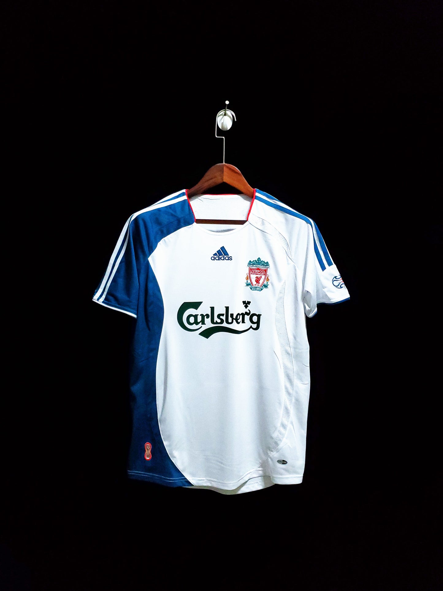 Retro 06-07 Liverpool Away Kit