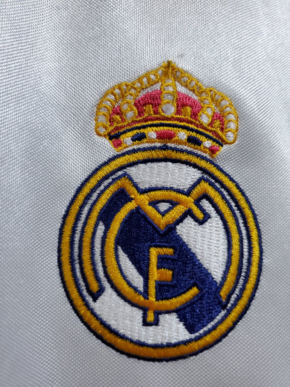 Retro 04/05 Real Madrid Home Kit