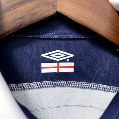 Retro 2004 England Home Kit