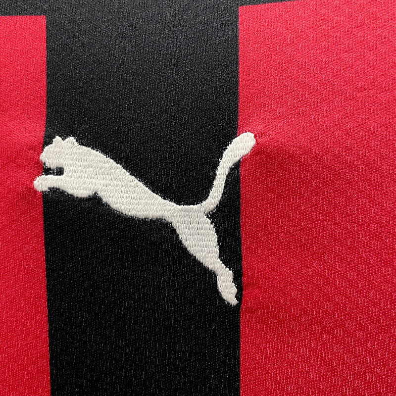 AC Milan 22/23 Home Kit