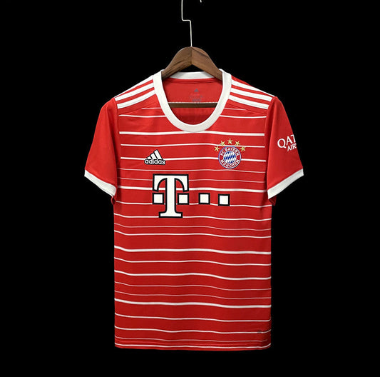 Divisa Home del Bayern Monaco 22/23 